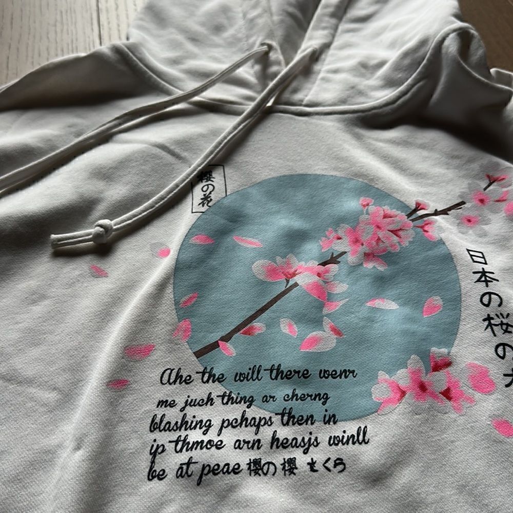 COPY - Soft white Japanese hoodie - Picture 2 of 3